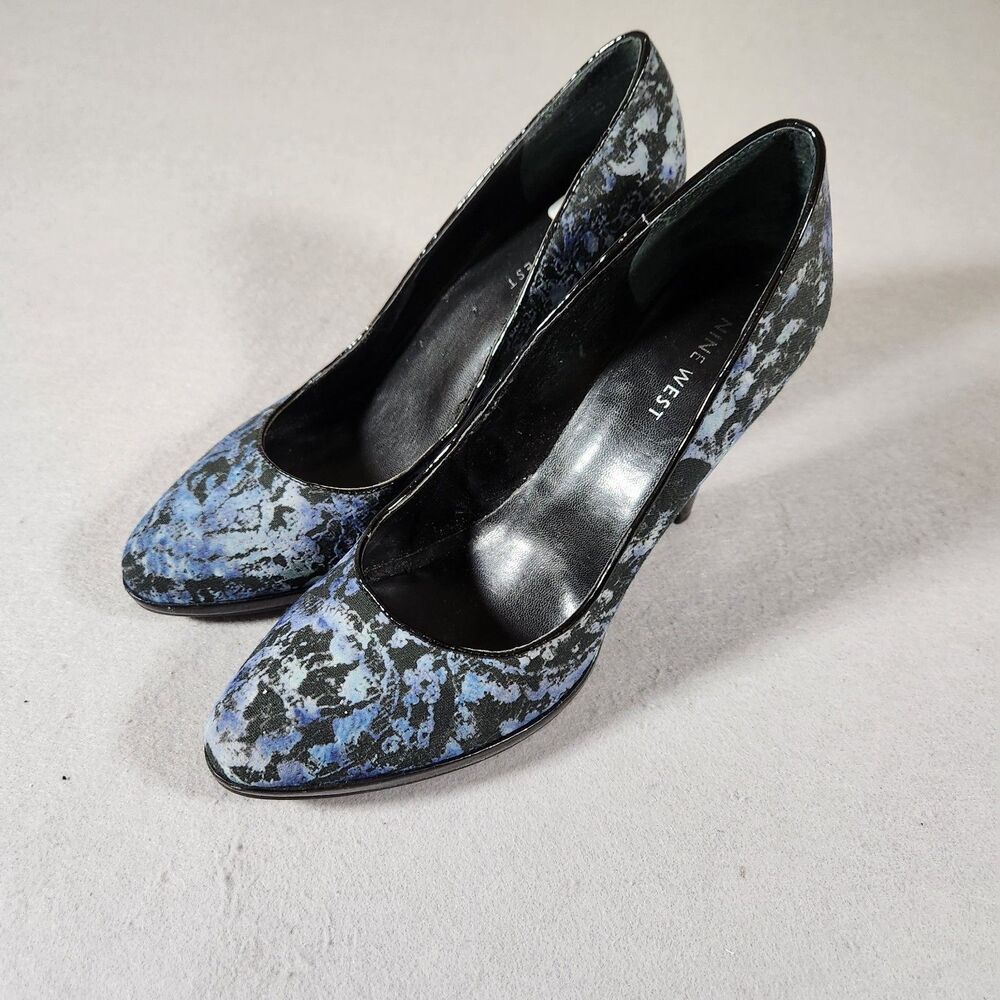 Nine West Blue Camouflage Rounded Toe Shoe Size 8